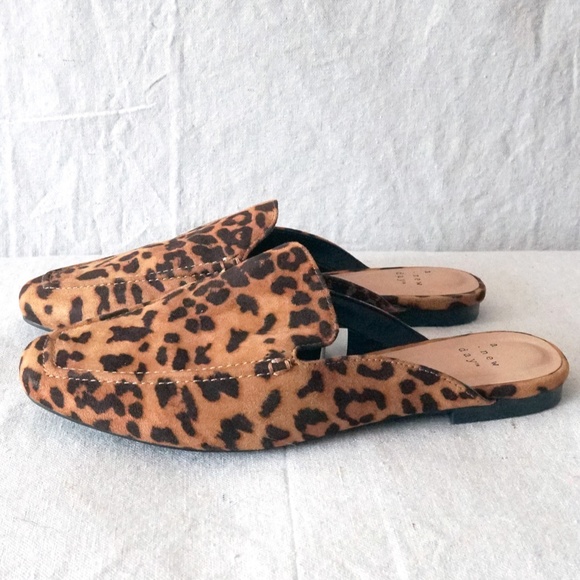 A New Day Women 6 Mabel Microsuede Square Toe Leopard Print Mules - Picture 4 of 13